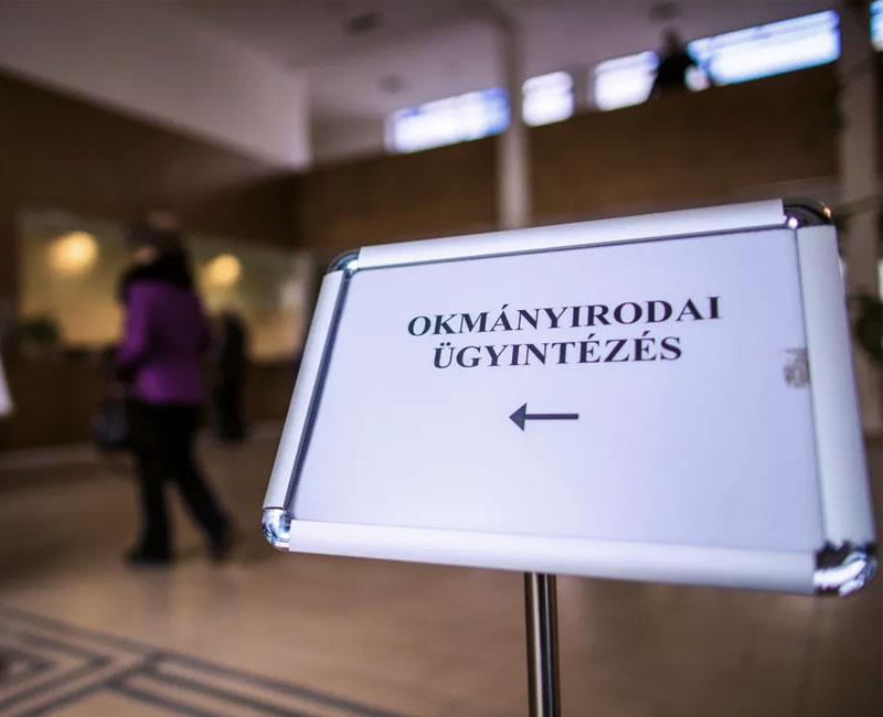 Okmányirodai ügyintézés - MVHK